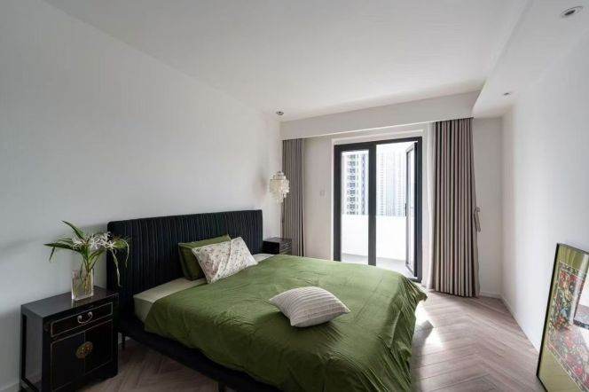 JT university floor heating 2brs/2lr/1ba apt wt balcony; L10/11