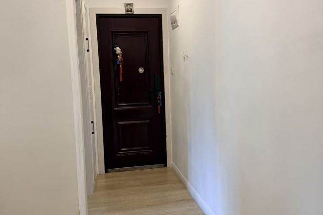 9 floor, sunlight side 70 sq/m