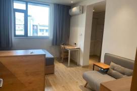 1BR near line 3/18 and Tong'ji University can long and short term lease