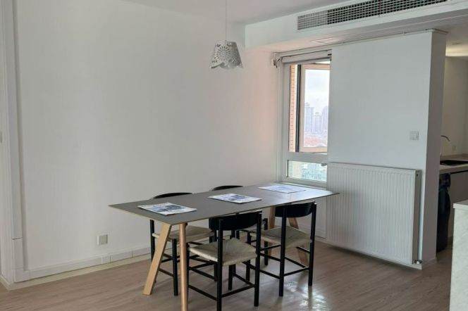 South Shanxi Rd Station 2+1Br/2Bath Line1/10/12 Nice Compound