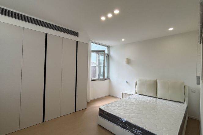 9.2K+Good Deal+Modern&New 1Bdr 1Bath Apt+W Nanjing Rd CBD+Spacious+Large Storage