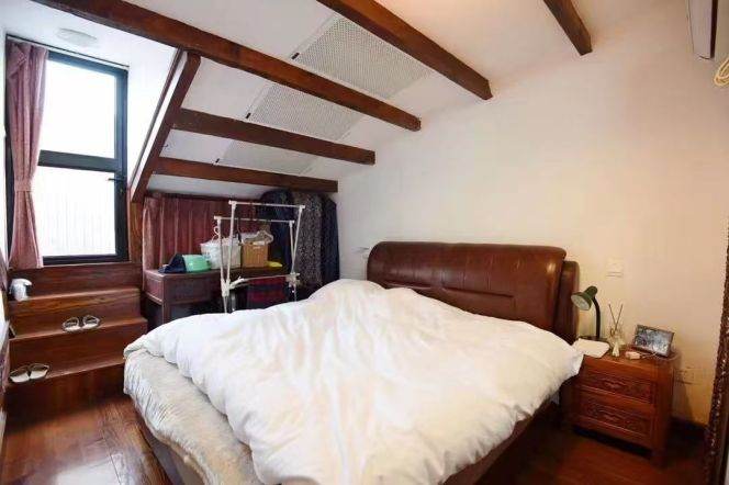 Hengshan rd 2BR 2BATH with terrace