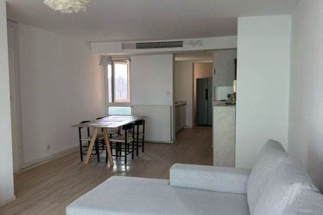 South Shanxi Rd Station 2+1Br/2Bath Line1/10/12 Nice Compound