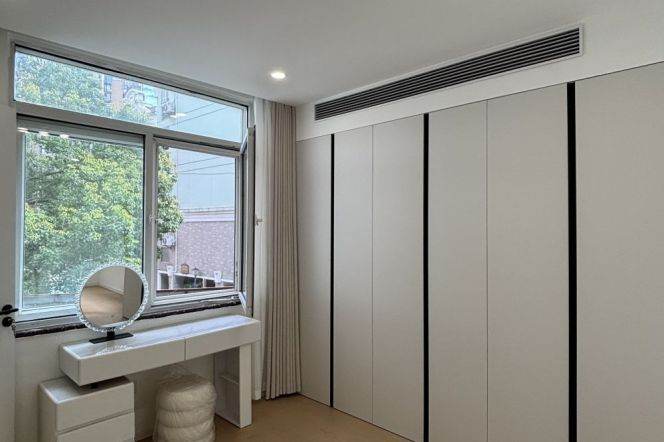 9.2K+Good Deal+Modern&New 1Bdr 1Bath Apt+W Nanjing Rd CBD+Spacious+Large Storage