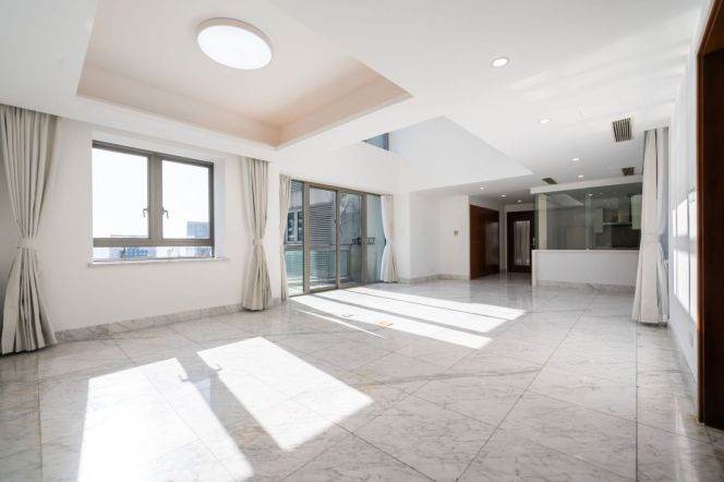 Top-Floor Duplex Penthouse | Jing'an Four Seasons @ West Nanjing Road