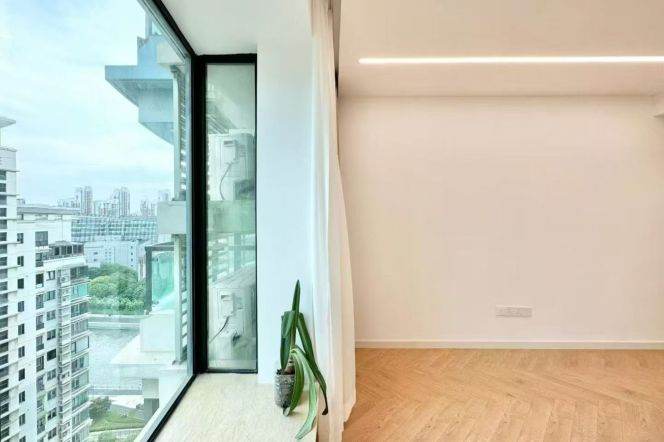 Changshou rd elevator 3BR 2BATH with balcony