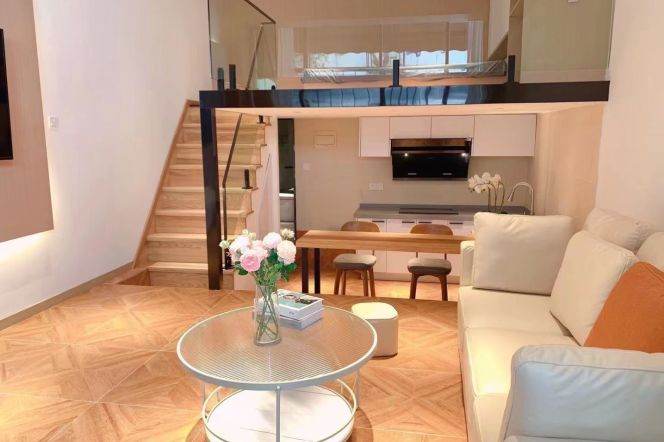 Duplex Apartment with Private Yard,Old Shanghai Style