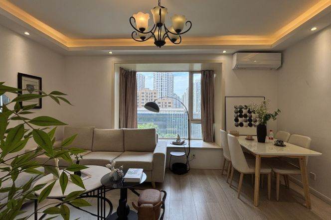 13.3K/Modern&Spacious1Bdr 1Bath Apt+L7Chang Ping Rd+Nice Compound+Large Balcony+Floor Heating