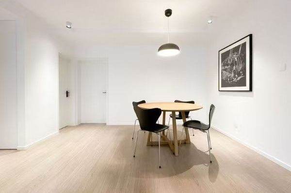   Comfortable 3-Bedroom Residence with Central Air & Full Heating