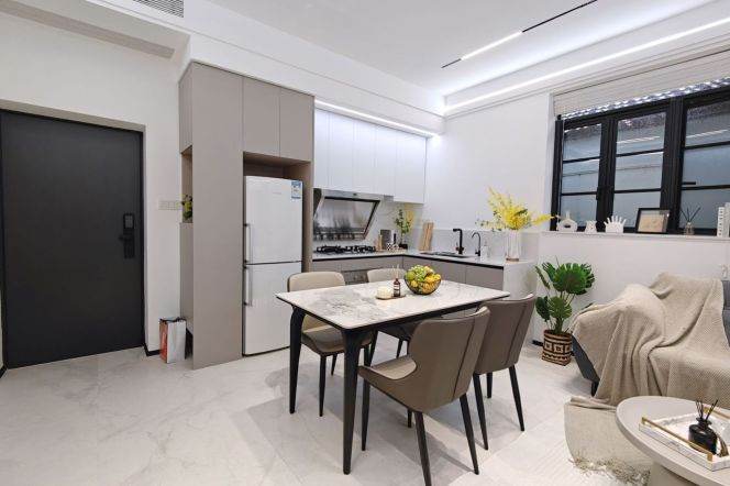 Floor heating 1br with Yard @L1 Hengshan Rd,L7/9 Zhaojiabang Road St.