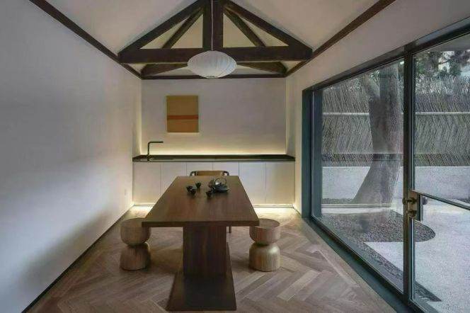 Gorgeous 2+1br with 118 sqm Private Garden @Line 10 Shanghai Library