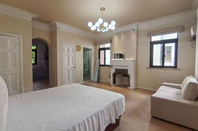 1 br near L10 shanghai library station