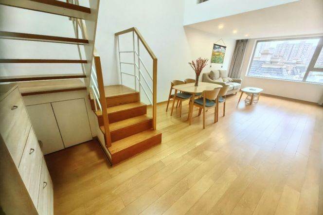 2br， new nice compound, next to subway &malls, key, 9.5k