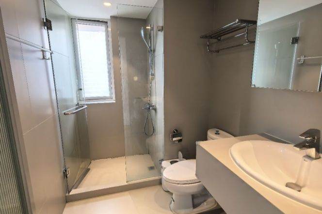 Joffre Garden modern 3  br Apt &floor heating &balcony &oven