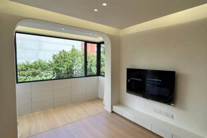  Quality 1br with floor heating nr Jiashan rd Line 9&12