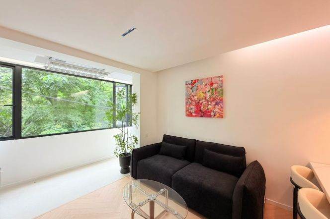 Modern 2Brs/2Lrs/1Bt apt nr Changping rd,M7/14