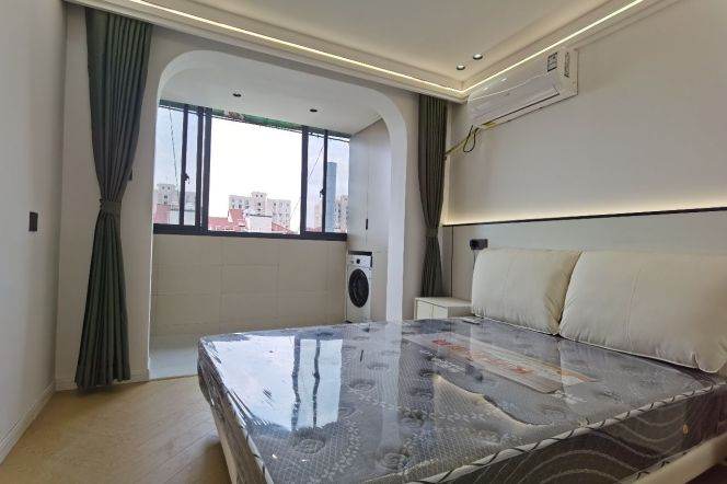 Songhong rd/cozy 1br 1lr/bright room/nice location/brand furniture,@L2