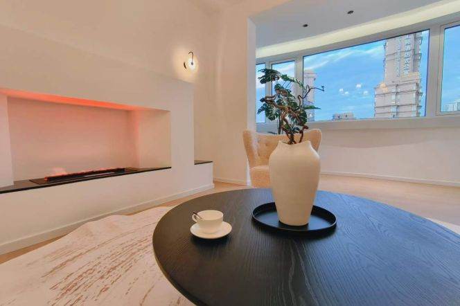Spacious 3br 2lr 2baths/brand furniture/elevator/bright room,Caoxi rd@L11/3