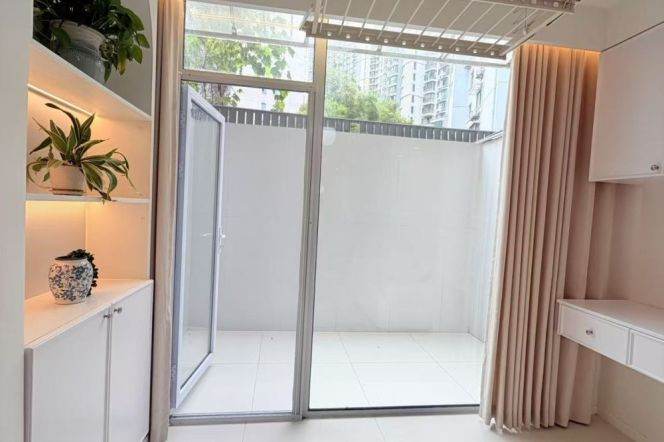Caoyang rd 1BR with garden