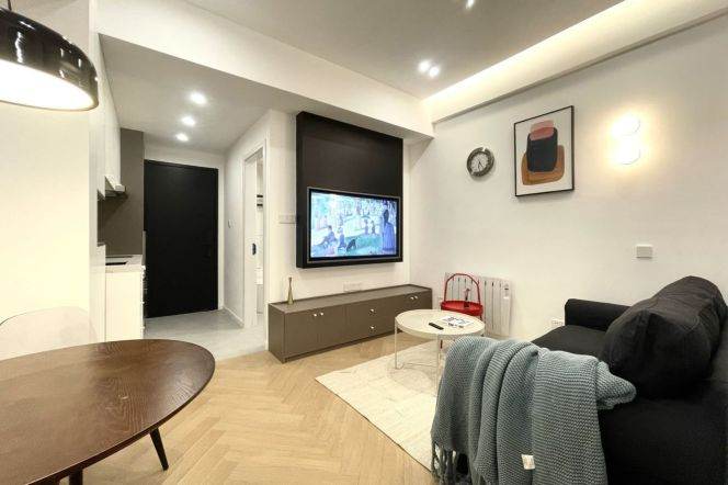 Charming duplex/1br 1lr/big living room/elevator/wall heating,Wuding rd@L14
