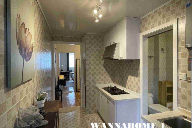 Clean Compound+Spacious&Bright 1Br 1Bath Apt+Line 1/7 Chang Shu Rd+5F Walk Up