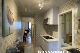 Clean Compound+Spacious&Bright 1Br 1Bath Apt+Line 1/7 Chang Shu Rd+5F Walk Up