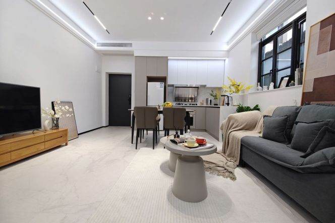 Floor heating 1br with Yard @L1 Hengshan Rd,L7/9 Zhaojiabang Road St.