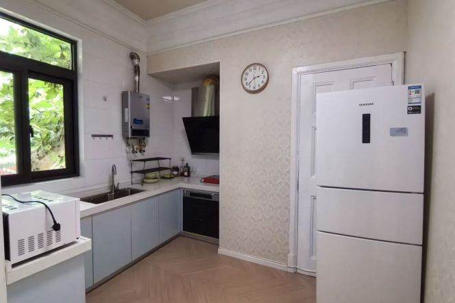 1 br near L10 shanghai library station