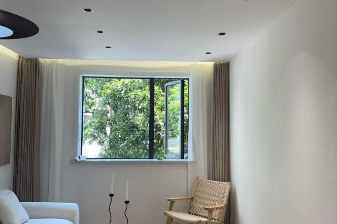 xujiahui modern 1br/big living room@L1/4