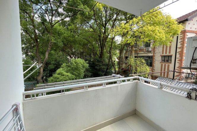 Center Xuhui, 2Br 1Balcony 80Sqm, Chang shu rd., L1/7