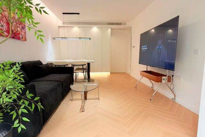 2BR Flat | Yanping Rd | 5 mins to Line7 Changping Rd