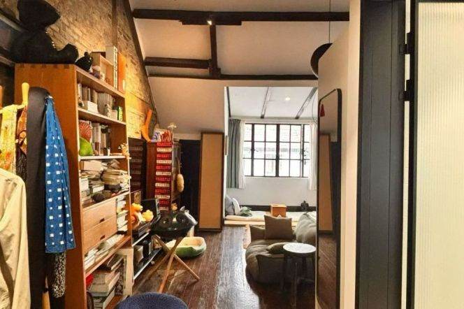 jiangsu rd station one bedroom