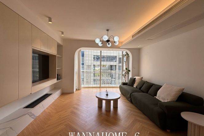 17.8K+Great Compound+Spacious&Bright 2Bdrs 1Bath Apt+Stunning View+L1+2+8 People's Square