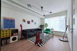 Xujiahui 78 sqm 1 br Apt &elevator &floor heating 11k