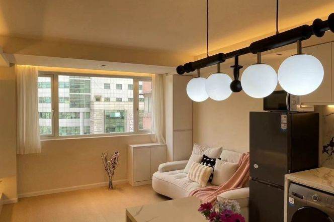 Modern&Spacious&Really Bright Elevator 1Bdr 1Bath Apt+Jing An Temple+Large Closet