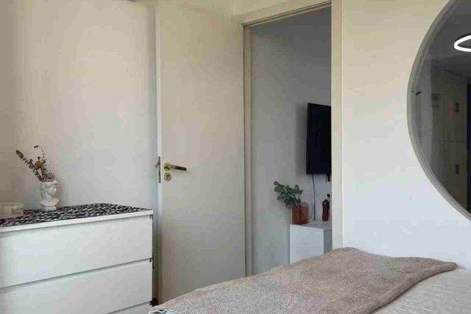 Spacious&Bright&Modern 1Bdr 1Bath Apt+L2+11 Jiang Su Rd+Zhong Shan Park+4F Walk Up