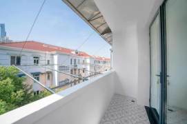 Jiangsu Rd Station 1Br with Open Balcony Line2/11