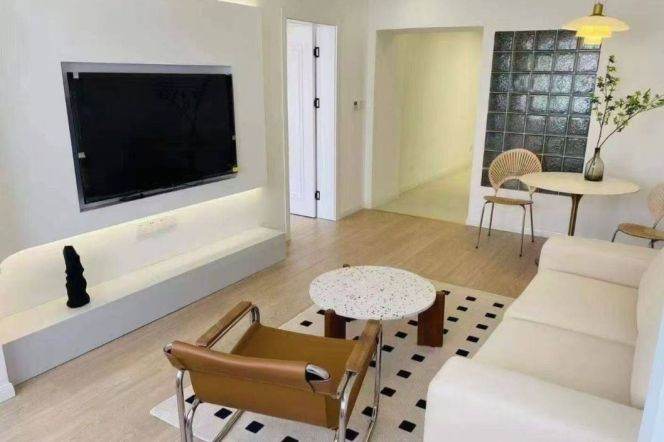 Shankang Li - modern, cozy 80m2