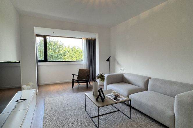 Spacious 1BR Apt +Green view | Anfu rd & Wukang rd | 6F Elevator | Good view