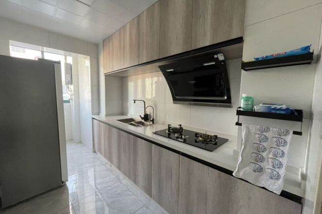 Gubei business district | 2 Br, 1 Ba,  natural sunlight, good view| L2/10