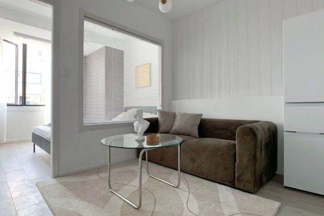 changping rd modern 1BR/living room@L7