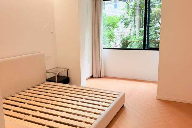 2BR Flat | Yanping Rd | 5 mins to Line7 Changping Rd