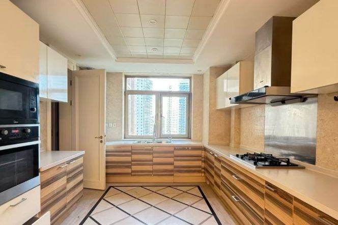 Xuhui Riverside, Huangpu View Large 4-bedroom, 7/12 Longhua Middle Road Station