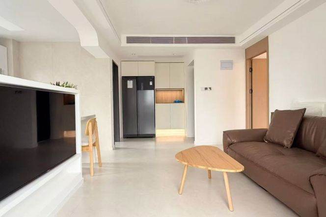 Cozy&Bright 1Br with nice view @ L9/12 Jiashan rd station
