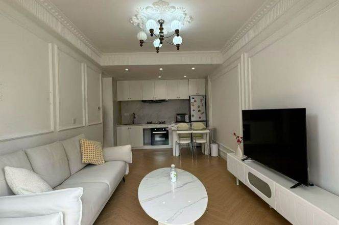 hongqiao rd station one bedroom