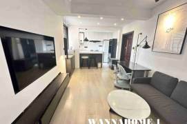 Modern&Spacious 2Bdrs 1Bath Apt+Yan Ping Rd+L14 Wu Ding Rd Metro+Stunning View 