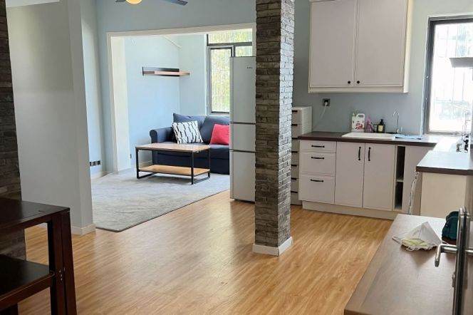 Valuable/Spacious Gao'an/Hengshan Rd Apt. 1BR with Cloakroom 7.8K 
