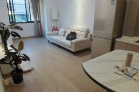 Cozy 1Br with nice dec @L9 Dapuqiao rd 