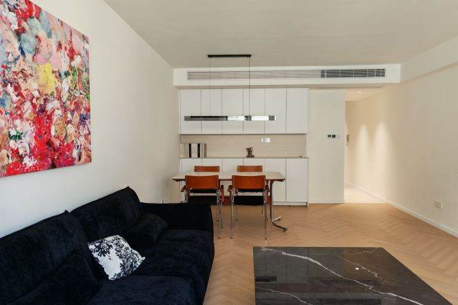 Jingan Temple,Jiangsu rd,spacious&new 1Br wt floor heating