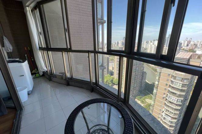 Nice compound 2Brs/2Lrs/1Bt apt nr Wuning rd,M13/14